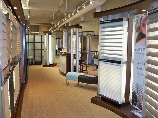 Hunter Douglas Dealer Image