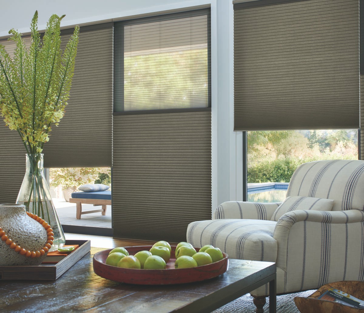 The Right Roller Shade for Homes near Costa Mesa, California (CA), including Energy-Efficient Styles